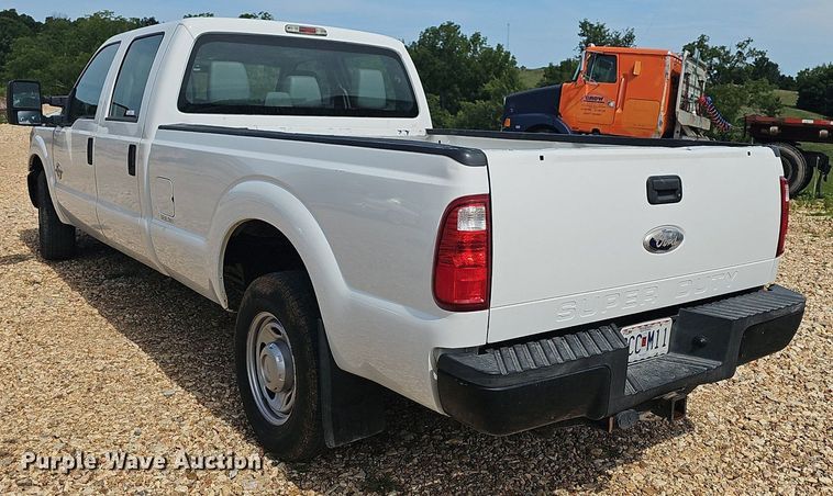 image for item NT9873 2012 Ford F250 Super Duty  Crew Cab pickup truck