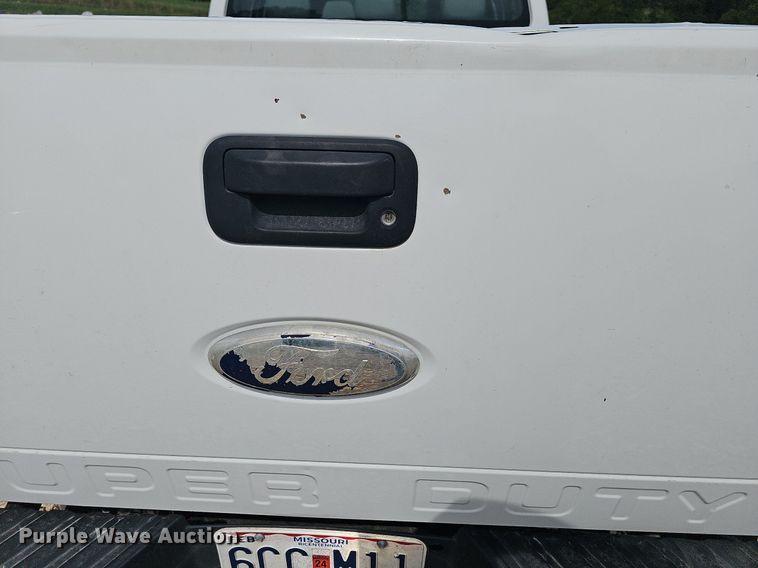 image for item NT9873 2012 Ford F250 Super Duty  Crew Cab pickup truck
