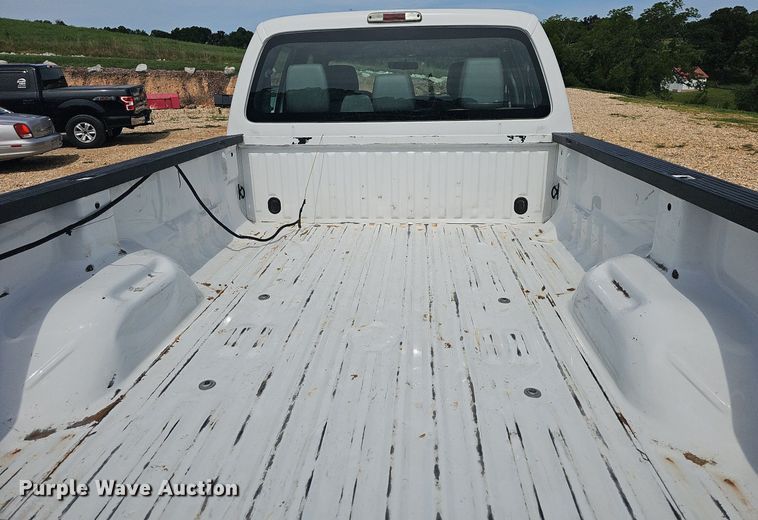 image for item NT9873 2012 Ford F250 Super Duty  Crew Cab pickup truck