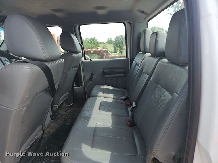 image for item NT9873 2012 Ford F250 Super Duty  Crew Cab pickup truck