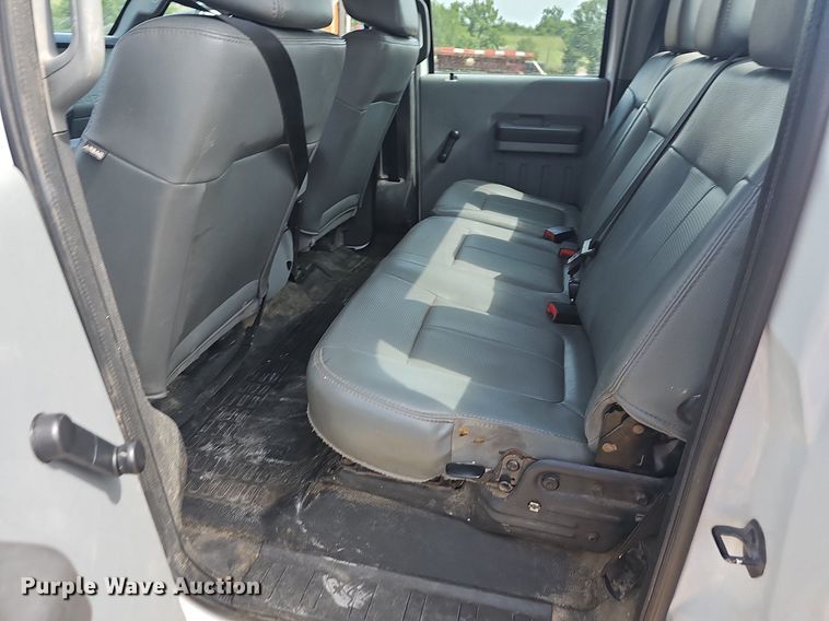 image for item NT9873 2012 Ford F250 Super Duty  Crew Cab pickup truck