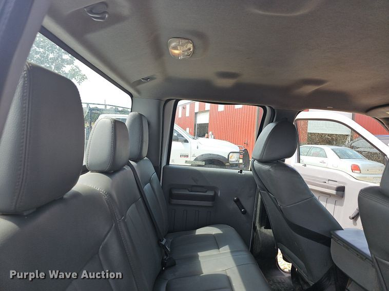 image for item NT9873 2012 Ford F250 Super Duty  Crew Cab pickup truck