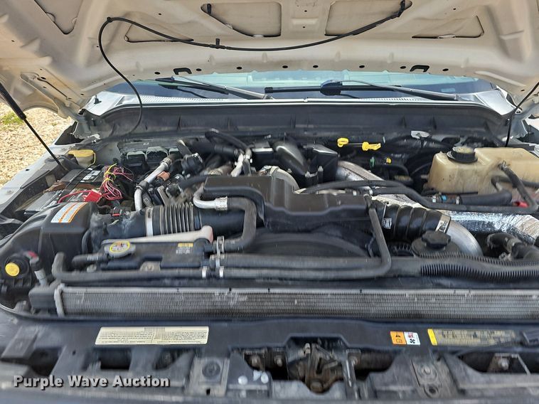 image for item NT9873 2012 Ford F250 Super Duty  Crew Cab pickup truck