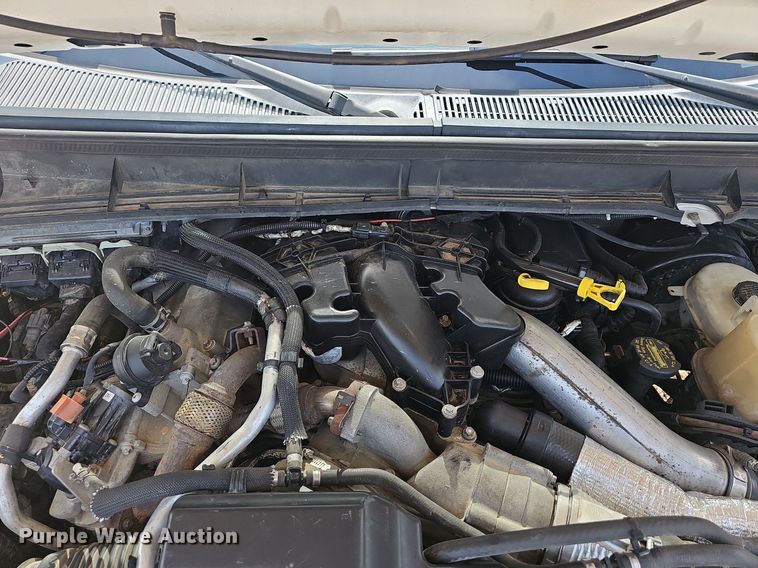 image for item NT9873 2012 Ford F250 Super Duty  Crew Cab pickup truck