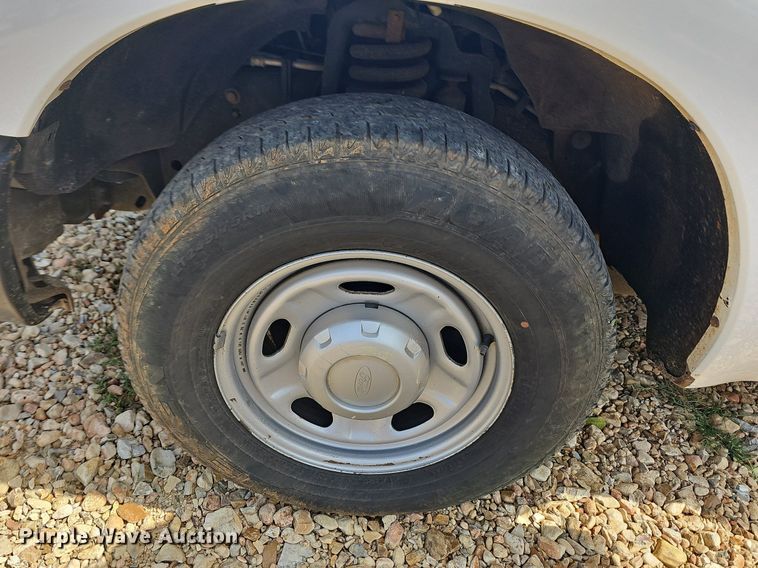 image for item NT9873 2012 Ford F250 Super Duty  Crew Cab pickup truck