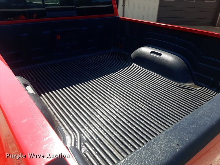 image for item NV9318 2007 Dodge Ram 2500HD  Quad Cab pickup truck