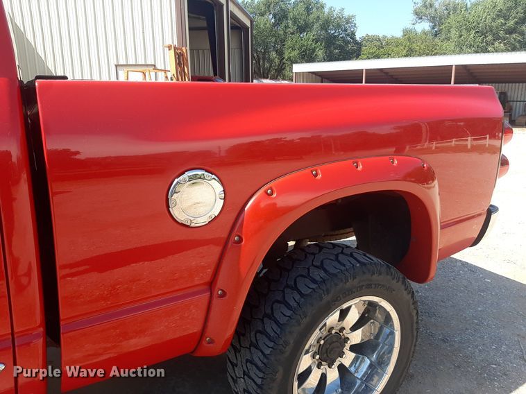 image for item NV9318 2007 Dodge Ram 2500HD  Quad Cab pickup truck