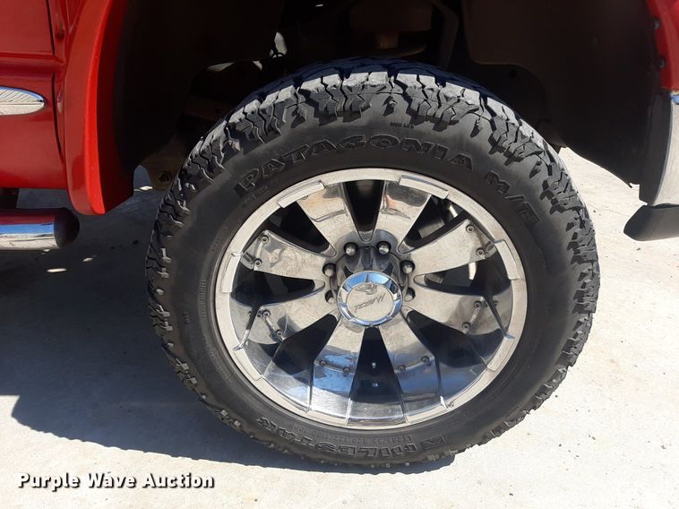 image for item NV9318 2007 Dodge Ram 2500HD  Quad Cab pickup truck