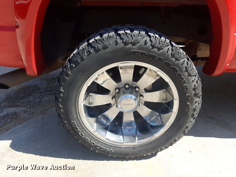 image for item NV9318 2007 Dodge Ram 2500HD  Quad Cab pickup truck