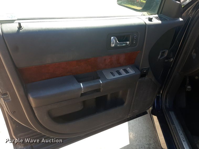 image for item NV9319 2009 Ford Flex  SUV