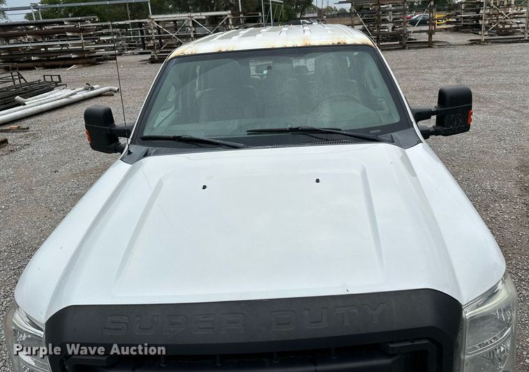 image for item NX9736 2016 Ford F350 Super Duty  Crew Cab pickup truck