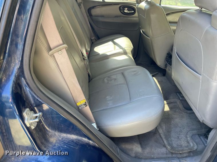 image for item NX9776 2006 Buick Rainier CXL  SUV