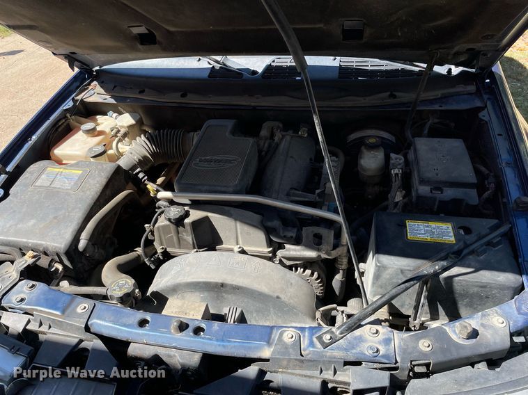 image for item NX9776 2006 Buick Rainier CXL  SUV