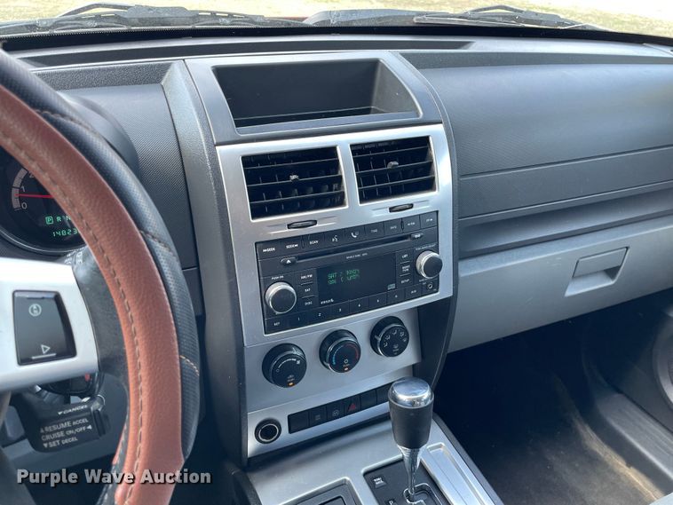 image for item NX9840 2008 Dodge Nitro SLT  SUV