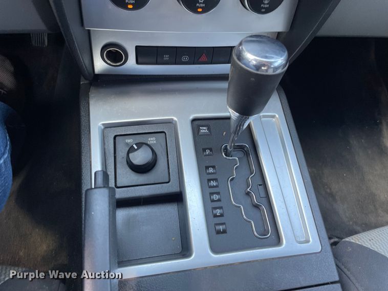 image for item NX9840 2008 Dodge Nitro SLT  SUV