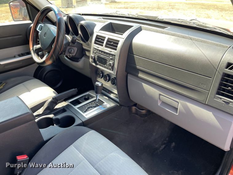 image for item NX9840 2008 Dodge Nitro SLT  SUV