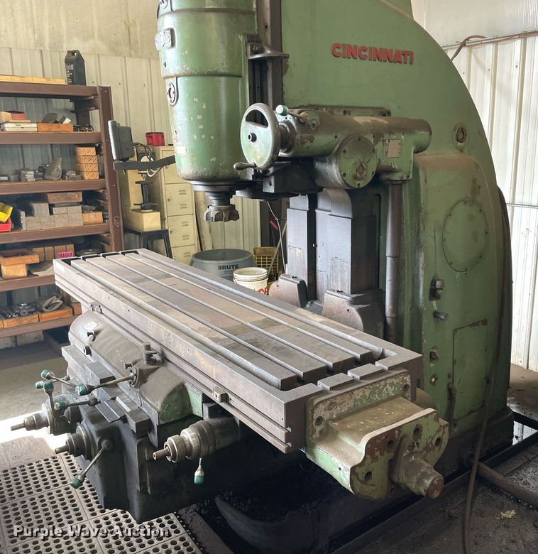 image for item NY9821 Cincinnati 450-20  vertical milling machine