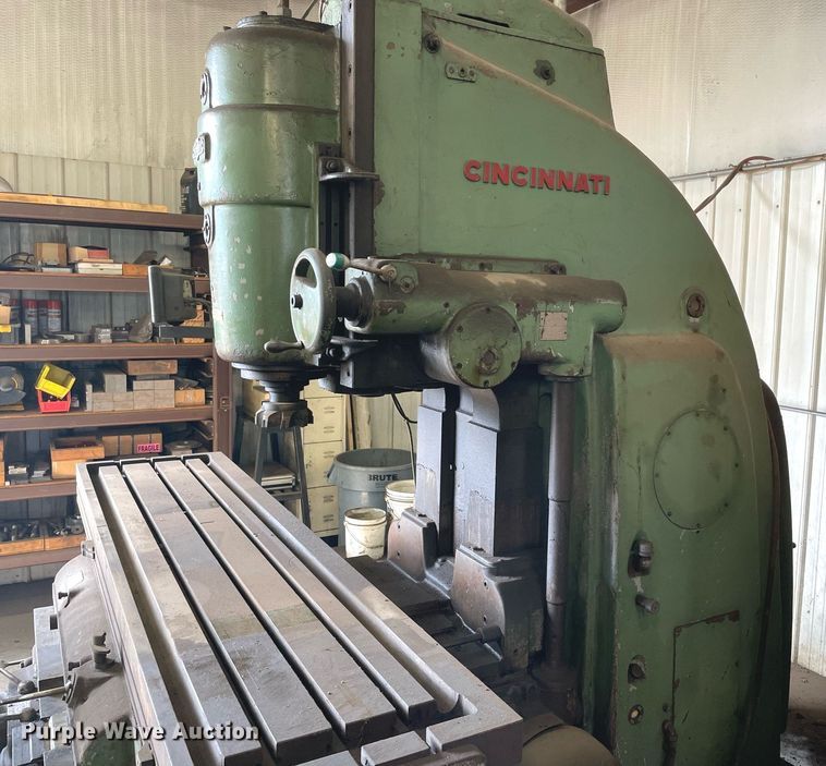 image for item NY9821 Cincinnati 450-20  vertical milling machine
