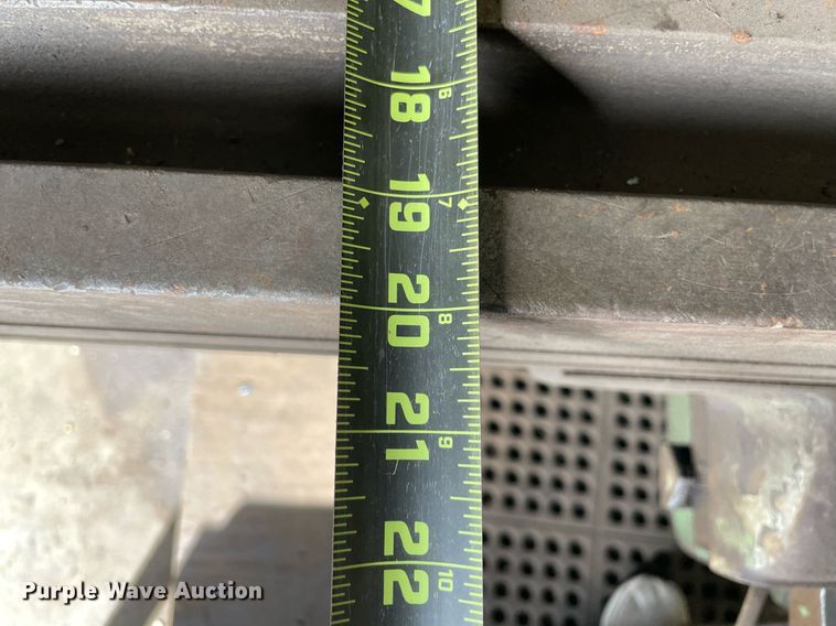 image for item NY9821 Cincinnati 450-20  vertical milling machine