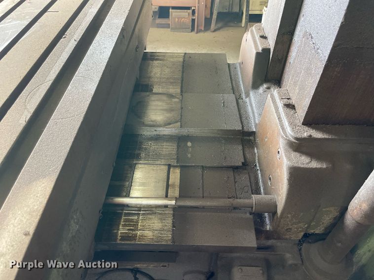 image for item NY9821 Cincinnati 450-20  vertical milling machine