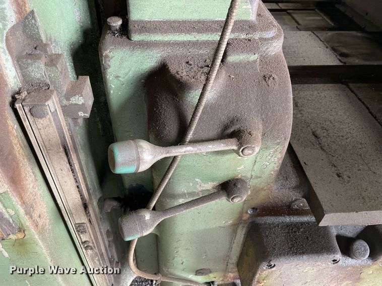 image for item NY9821 Cincinnati 450-20  vertical milling machine