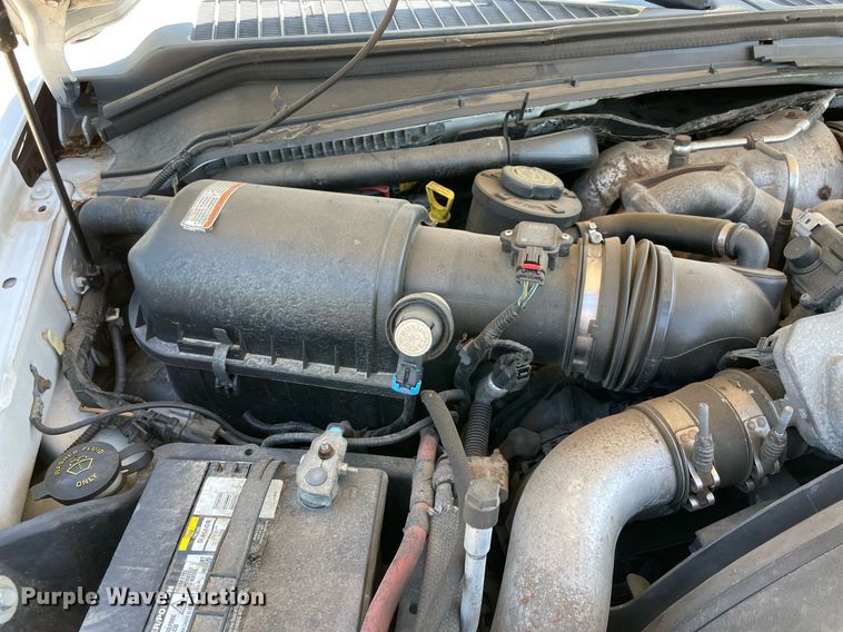 image for item NY9916 2009 Ford F550 Super Duty XL  flatbed truck