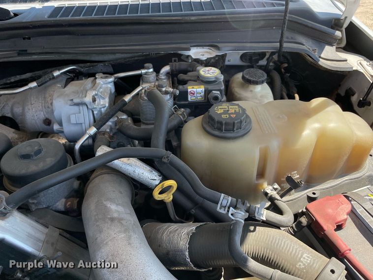 image for item NY9916 2009 Ford F550 Super Duty XL  flatbed truck