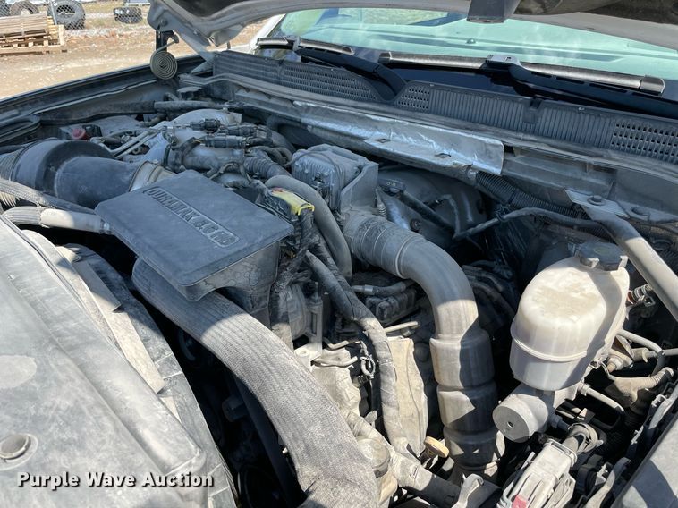 image for item NY9923 2018 GMC Sierra 2500HD  Crew Cab pickup truck