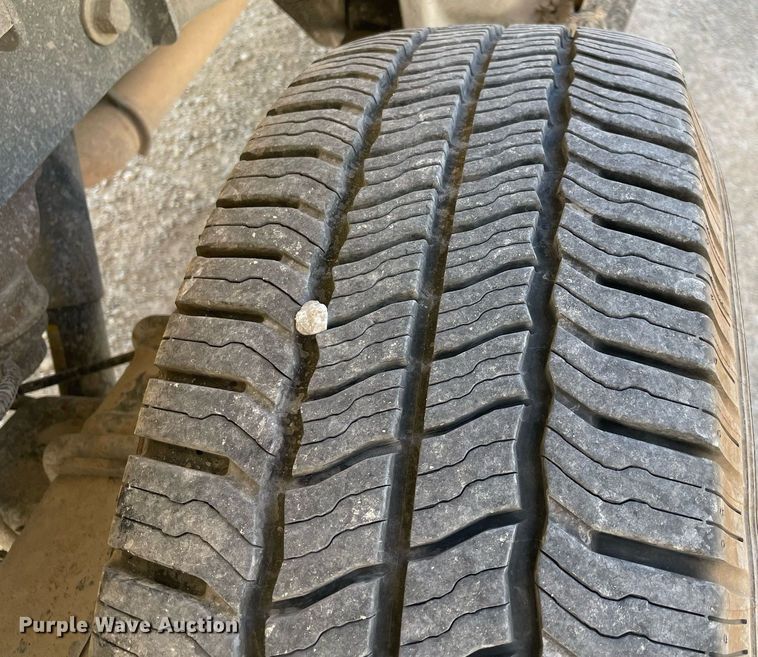 image for item NY9923 2018 GMC Sierra 2500HD  Crew Cab pickup truck