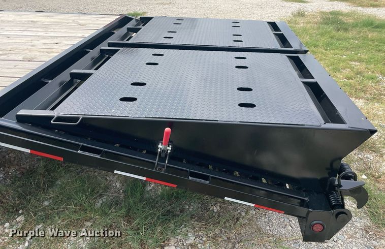 image for item NY9925 2023 MC Trailers  equipment trailer