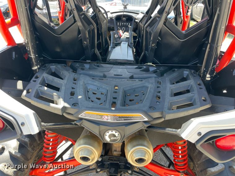 image for item NY9938 2017 Can Am Maverick Max 1000R DPS  utility vehicle
