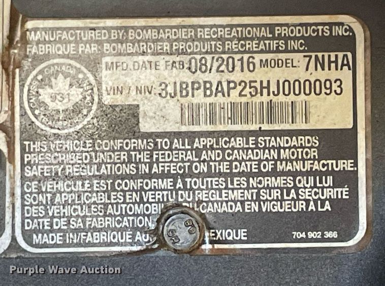 image for item NY9938 2017 Can Am Maverick Max 1000R DPS  utility vehicle