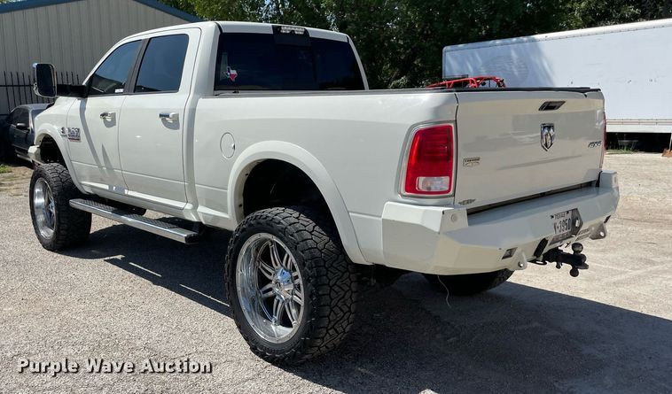 image for item NY9940 2016 Dodge Ram 2500  Crew Cab pickup truck