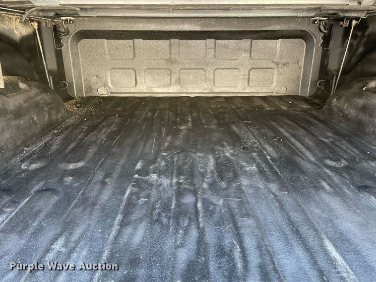 image for item NY9940 2016 Dodge Ram 2500  Crew Cab pickup truck