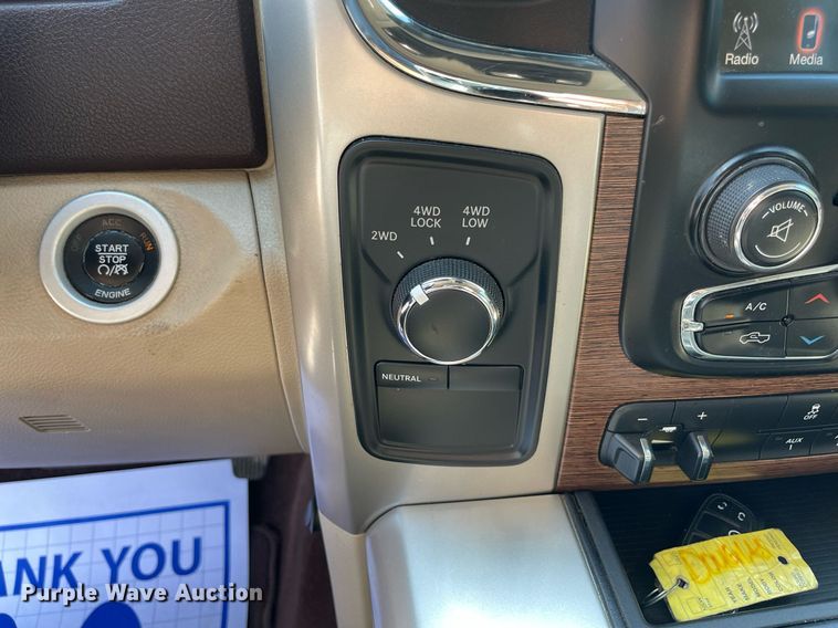 image for item NY9940 2016 Dodge Ram 2500  Crew Cab pickup truck