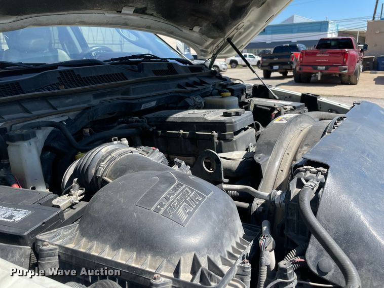 image for item NY9940 2016 Dodge Ram 2500  Crew Cab pickup truck