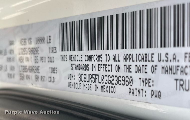 image for item NY9940 2016 Dodge Ram 2500  Crew Cab pickup truck