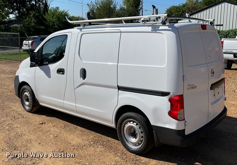 image for item NY9943 2015 Nissan NV200 SV  van