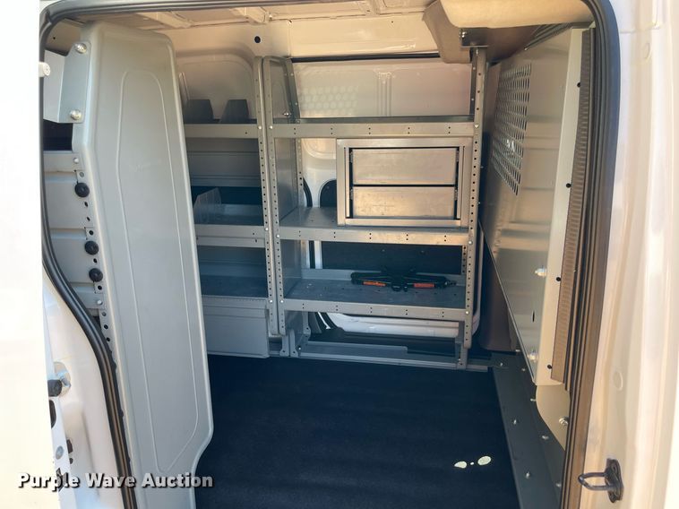 image for item NY9943 2015 Nissan NV200 SV  van