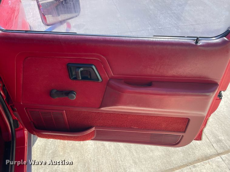 image for item NY9944 1992 Ford Ranger  pickup truck