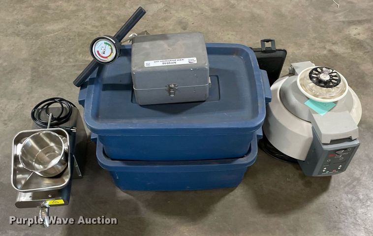 image for item NY9946 Laboratory equipment