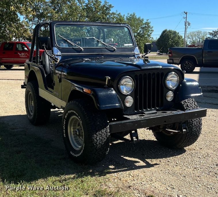 image for item OA9002 1976 Jeep CJ5 SUV