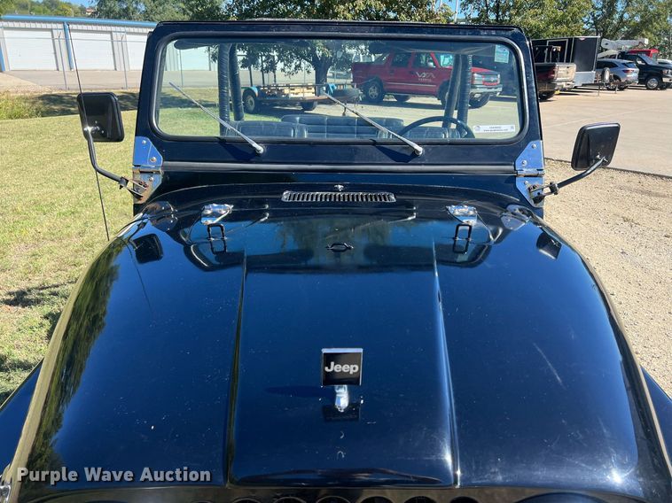 image for item OA9002 1976 Jeep CJ5 SUV