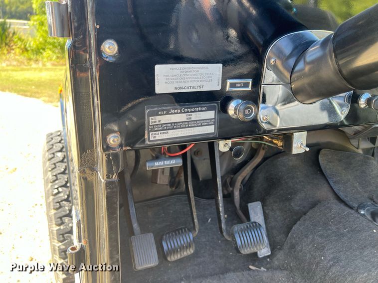 image for item OA9002 1976 Jeep CJ5 SUV