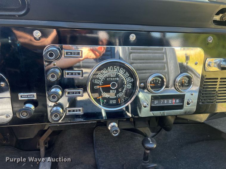 image for item OA9002 1976 Jeep CJ5 SUV