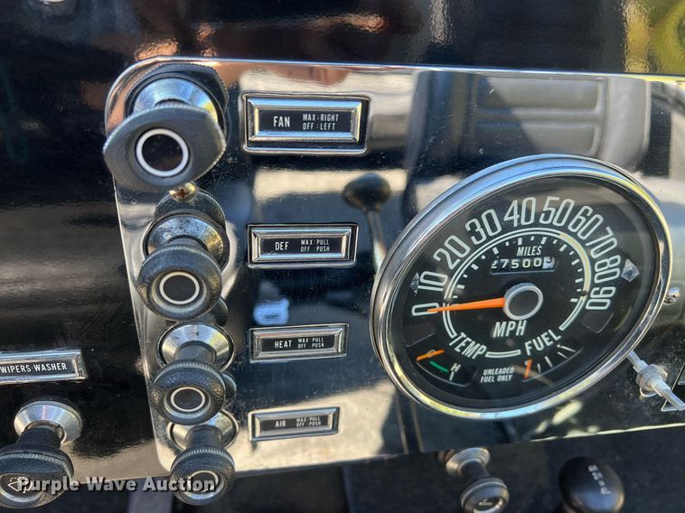 image for item OA9002 1976 Jeep CJ5 SUV