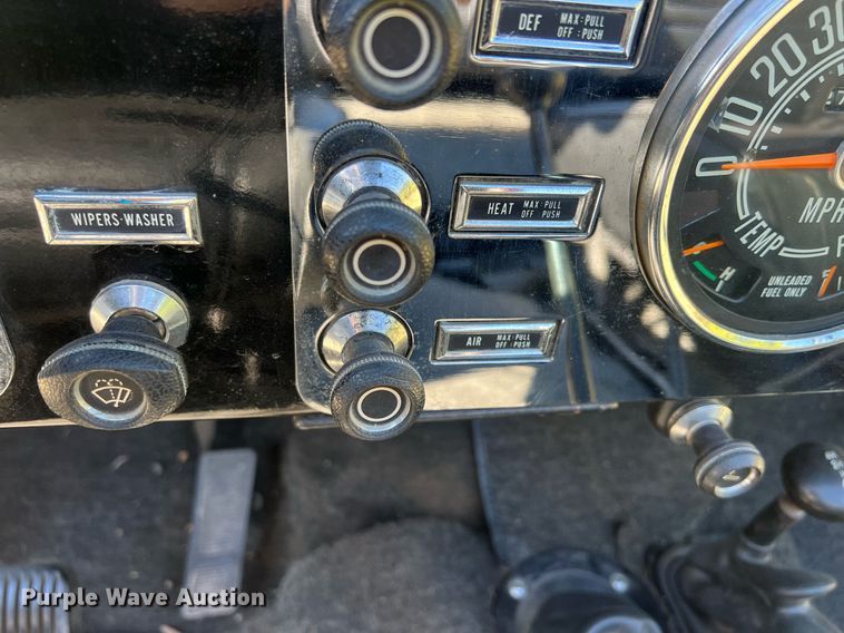 image for item OA9002 1976 Jeep CJ5 SUV