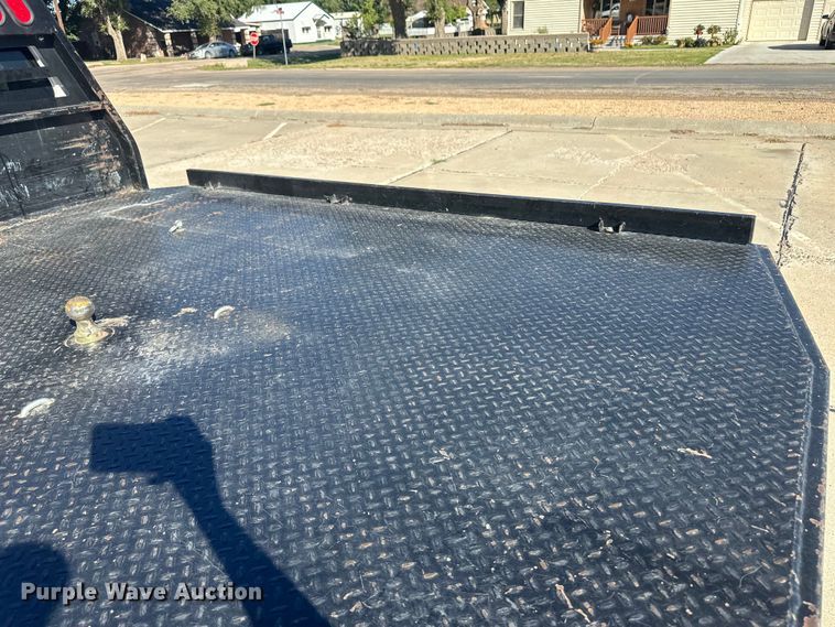 image for item OC9496 2016 Ford F350 Super Duty King Ranch  Crew Cab flatbed pickup truck