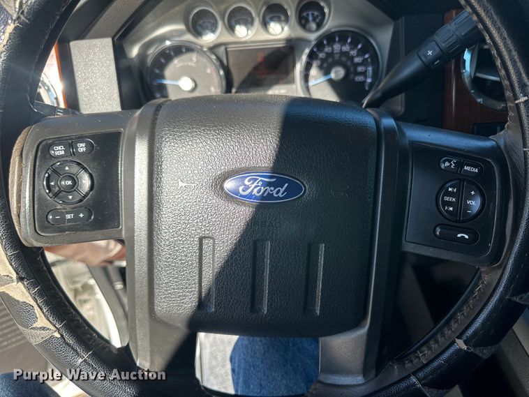 image for item OC9496 2016 Ford F350 Super Duty King Ranch  Crew Cab flatbed pickup truck