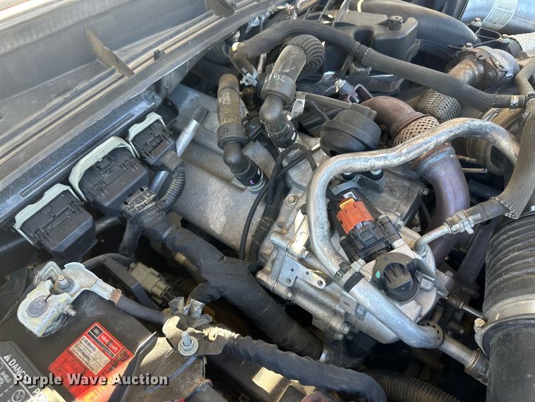 image for item OC9496 2016 Ford F350 Super Duty King Ranch  Crew Cab flatbed pickup truck